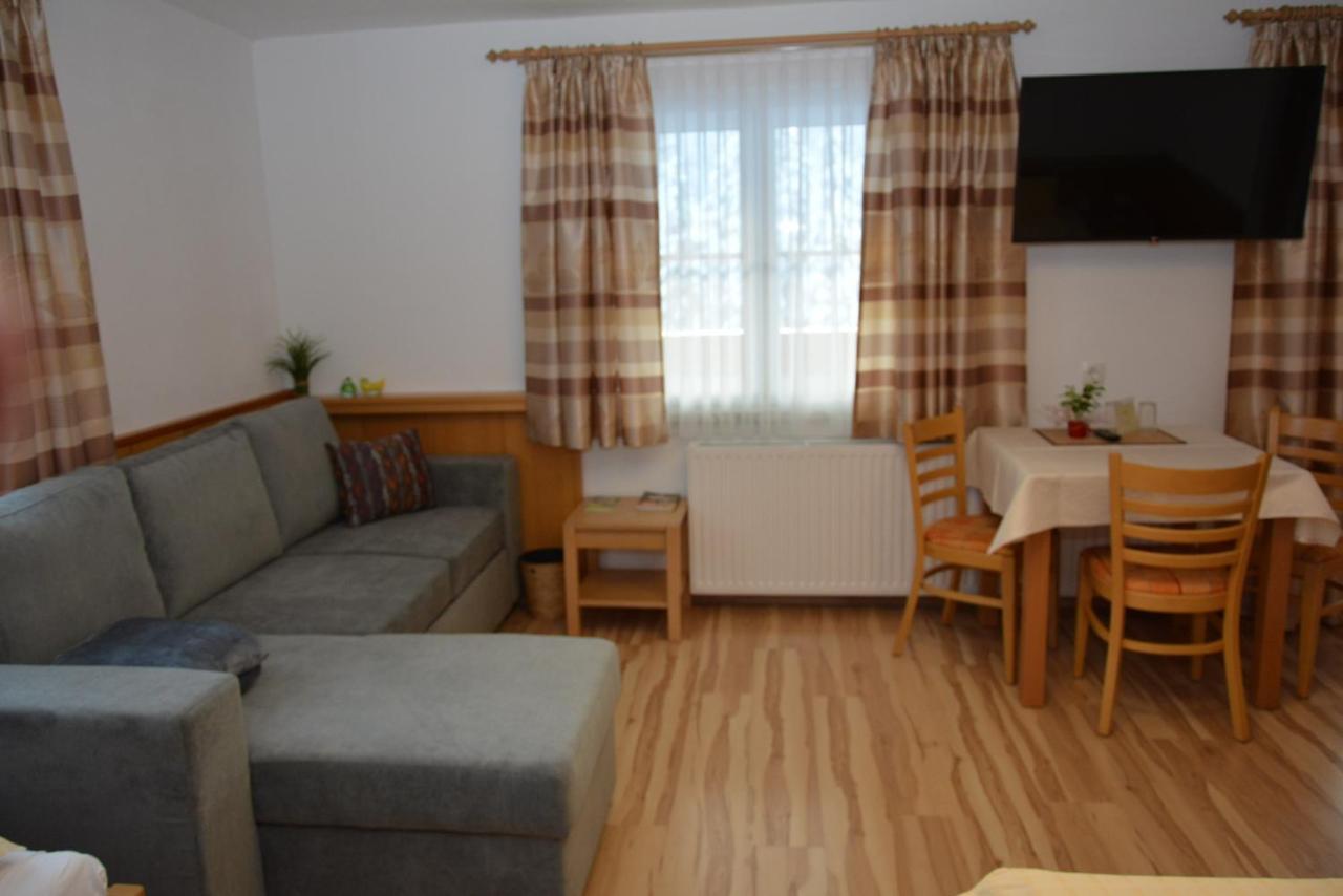 Apartamento Haus Ingrid Sankt Georgen ob Murau Exterior foto