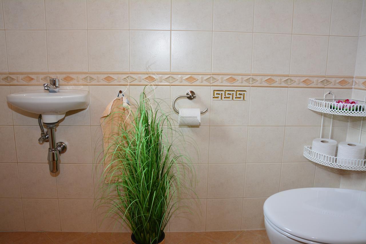 Apartamento Haus Ingrid Sankt Georgen ob Murau Exterior foto